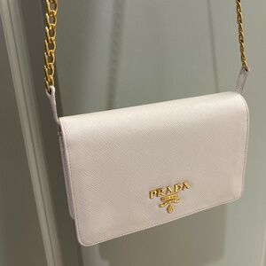 AUTHENTIC Prada white Saffiano Leather Purse with Gold chain